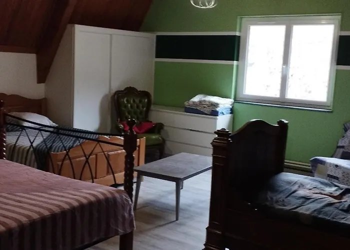 Le Clos Joli 15 民宿